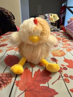 Giggle scape Chicken Plush